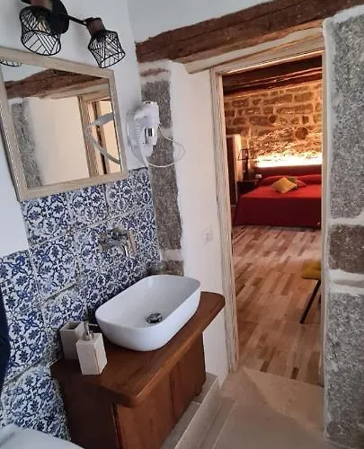 ベッド・アンド・ブレックファスト Kabula 3*