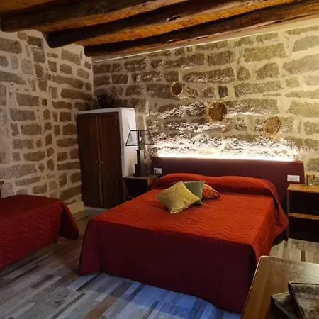 Bed & Breakfast Kabula 3*